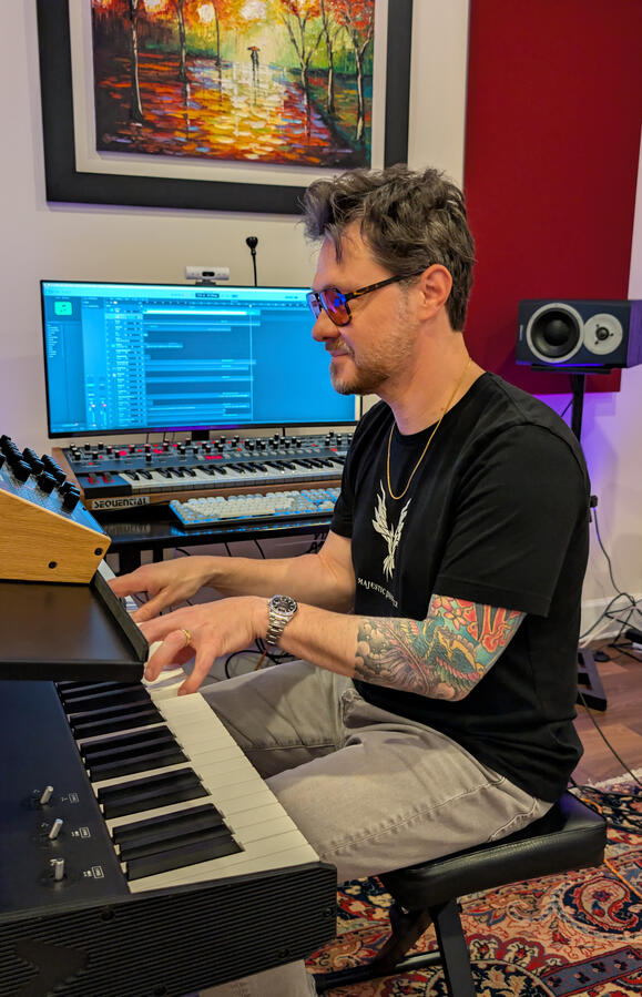 Aaron Studio Aaron Studio